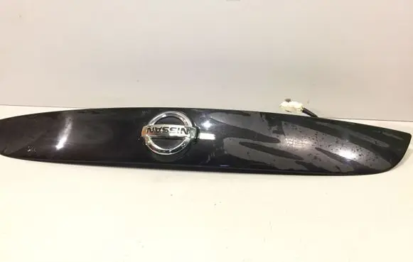Nissan Juke I F15 Trunk door license plate light bar 908681KA6A