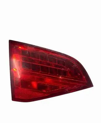 Tailgate rear/tail lights