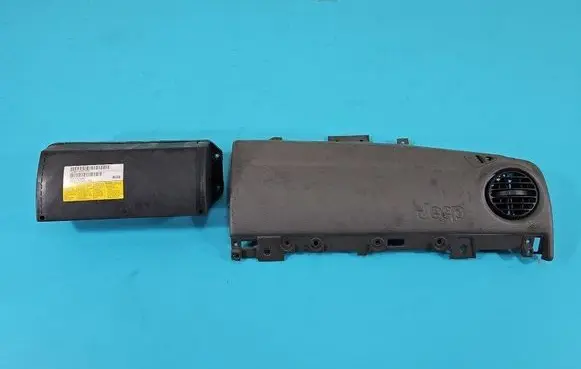 Jeep Cherokee III KJ Passenger airbag P55315103AE IMPRK1412615