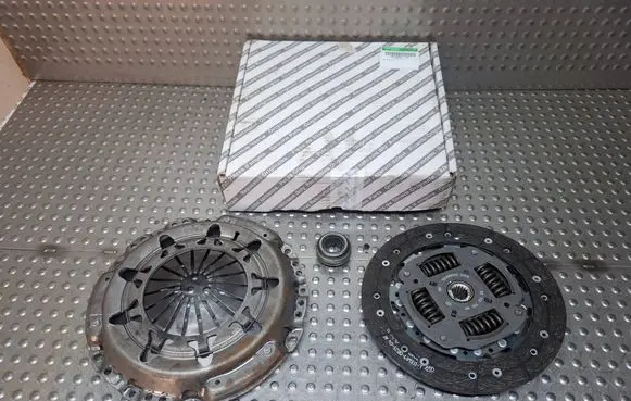 Fiat Scudo Clutch set kit 71795551 9653909880