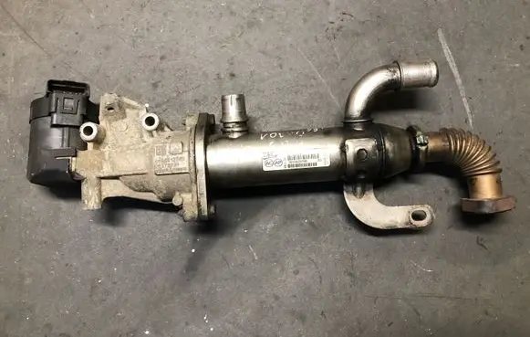 Volvo S40 EGR valve cooler 9645689780 875816W 9656612380