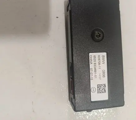 BMW X5 F15 Aerial antenna amplifier 9334691 92870811