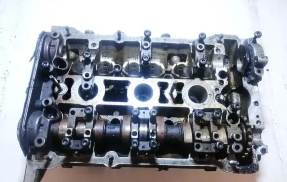 Engine head