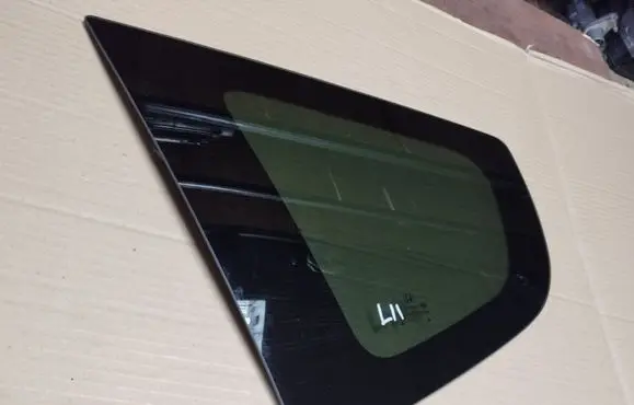 Honda Jazz Rear side window