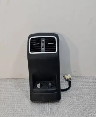 KIA Sportage Rear air vent grill X97021F1200