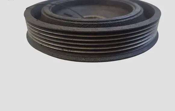 Citroen C5 Crankshaft pulley WRRA4