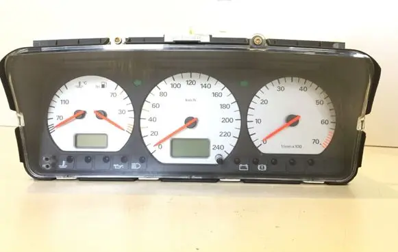 Volkswagen PASSAT B4 Speedometer (instrument cluster) 3A0919861E 6160663202