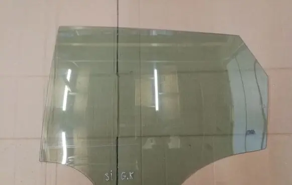 Seat Ibiza IV (6J,6P) Rear door window glass