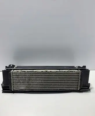 BMW 1 F20 F21 Intercooler radiator 7600533