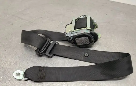 Skoda Octavia Mk2 (1Z) Front seatbelt 1Z0857702A 602035600