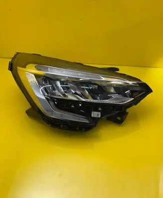 Renault Clio V Headlight/headlamp 260108676R