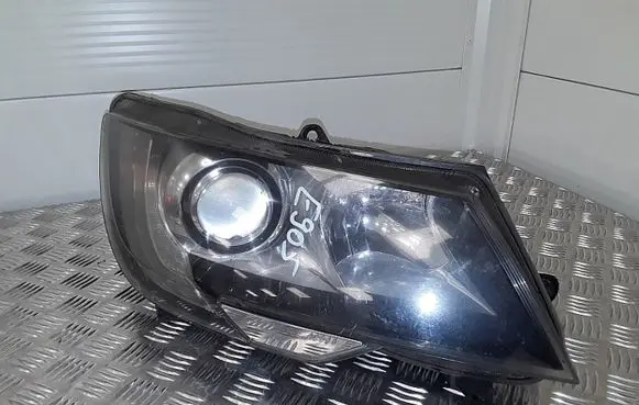 Skoda Superb B6 (3T) Headlight/headlamp 3T2941016F