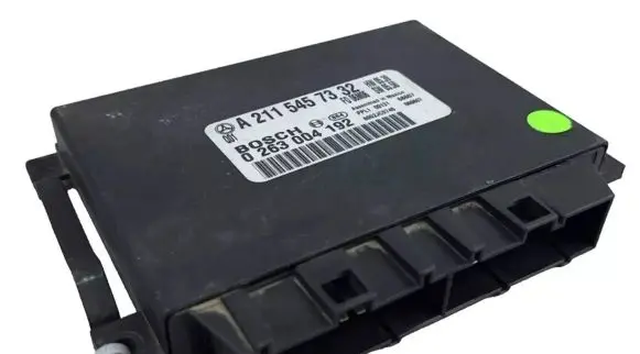 Mercedes-Benz E W211 Parking PDC control unit/module A2115457332