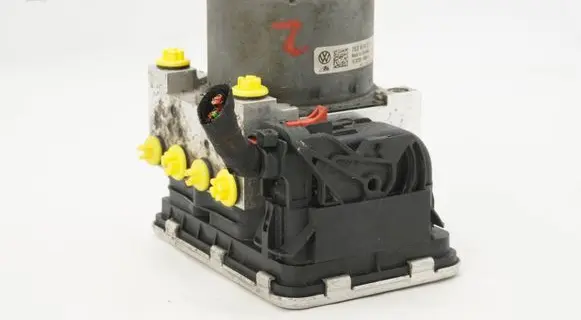 Volkswagen Transporter - Caravelle T5 ABS Pump 7E0614517L 7E0907379P