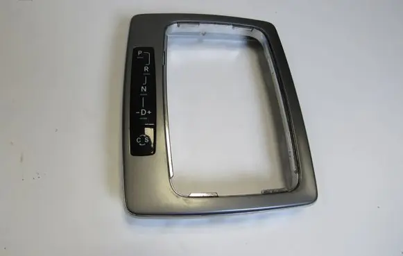Mercedes-Benz GLK (X204) Gear shifter surround trim plastic A2042670388