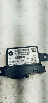 Dodge Durango III Parking PDC control unit/module 68254089