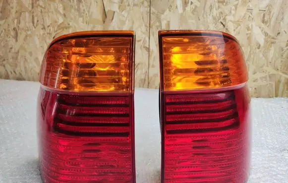 BMW 5 E39 Rear/tail lights set 6900213 6900214 8371324