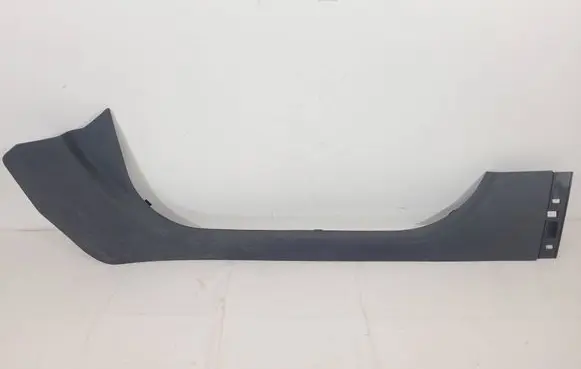 Renault Captur Front sill trim cover 769515797R 633100881