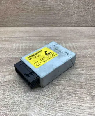 BMW 5 E60 E61 Center console control module 9183233 28137346