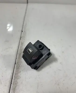 BMW 7 E65 E66 Electric window control switch 8379597