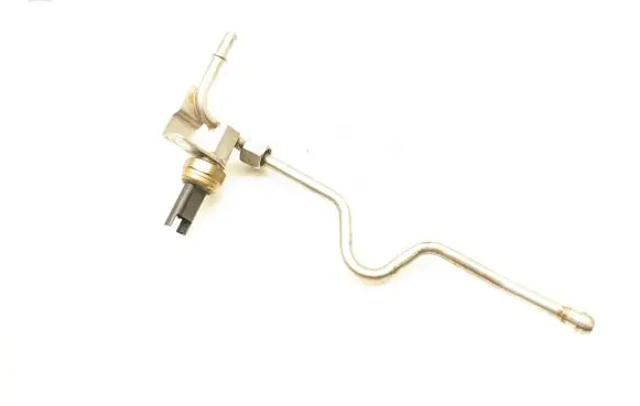 BMW 3 E90 E91 Fuel pressure sensor 7547883