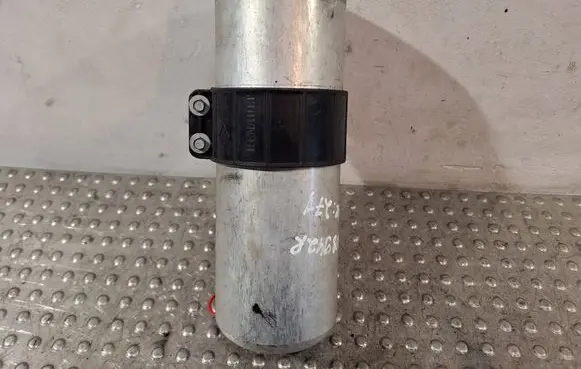Renault Master III Air conditioning (A/C) air dryer S25062271 921408942R