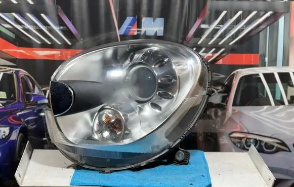 Mini Cooper Countryman R60 Headlight/headlamp 9802269