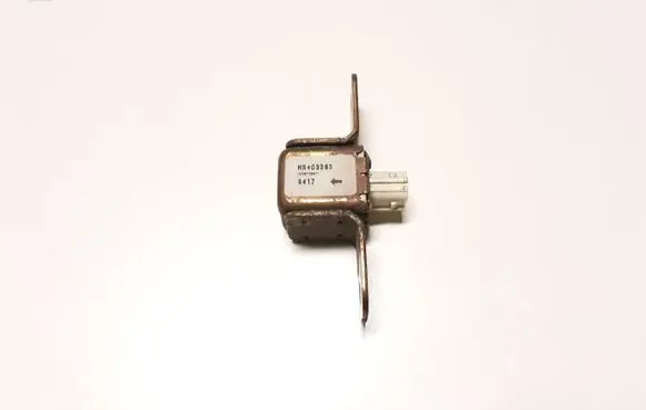 Mitsubishi Pajero Airbag deployment crash/impact sensor MR409363