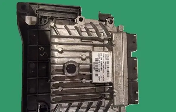 Citroen C5 Engine control unit/module 9665843380 R0413C009C 9663548180