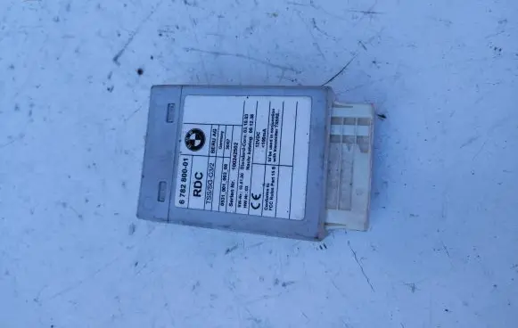 BMW 5 E60 E61 Tire pressure control unit 6782800 053100100308 100242502