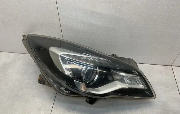 Opel Insignia A Headlight/headlamp 13409909