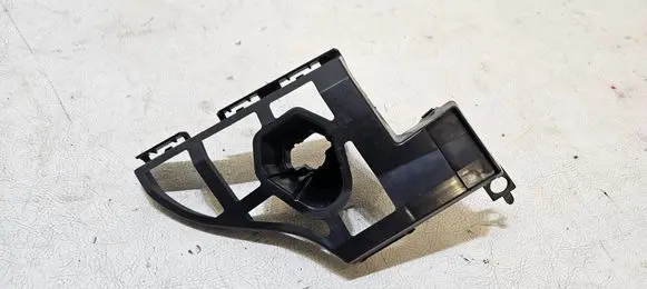 Skoda Yeti (5L) Front bumper mounting bracket 5L0807056B