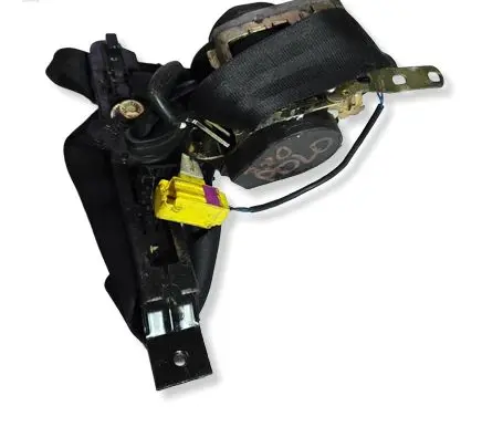 Volkswagen Polo IV 9N3 Front seatbelt 6Q0857819C 0013749