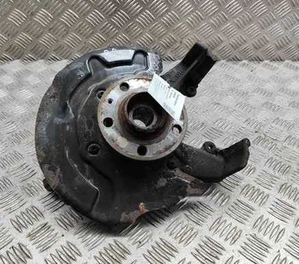 Seat Arona Front wheel hub 2Q0407256AD