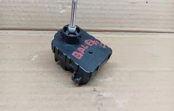 Suzuki Baleno IV Light relay 
