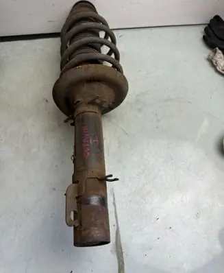 Skoda Octavia Mk1 (1U) Front shock absorber/damper 544