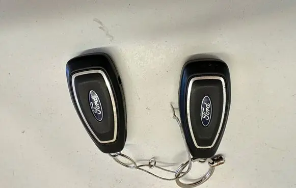 Ford Focus Ignition key/card 7S7T15K601BD 5WK48801