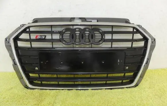 Audi A3 S3 8V Front grill 8B853651AC