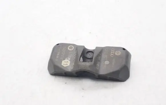 Audi A6 S6 C6 4F Tire pressure sensor 4F0907275B