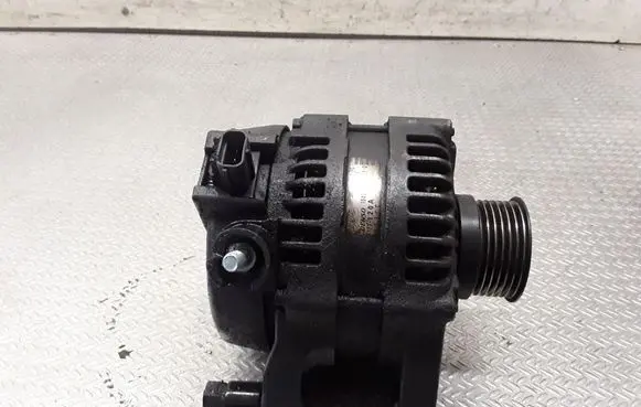 Ford Focus Generator/alternator 3M5T1030PC 30667067