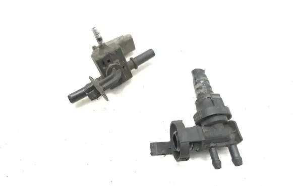 Renault Avantime Vacuum valve 8200174859