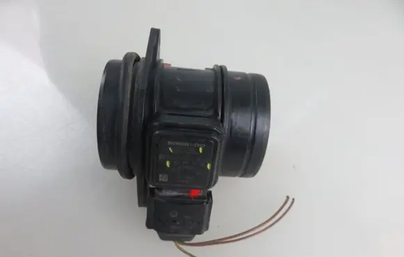 Mitsubishi Colt Mass air flow meter 5WK97003 0000942948