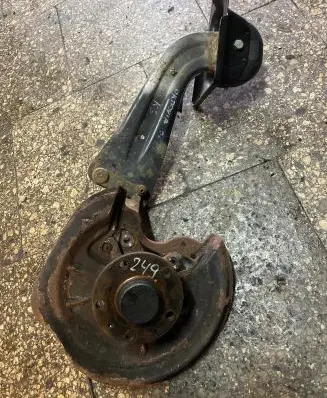 Skoda Octavia Mk2 (1Z) Rear wheel hub