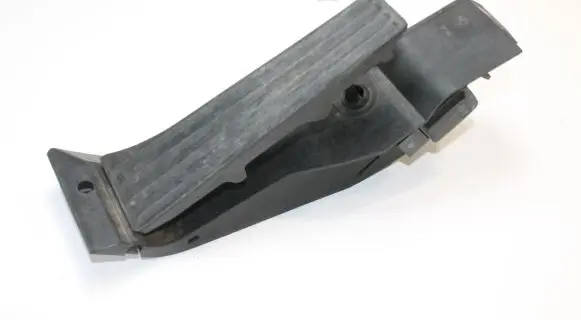 BMW 6 E63 E64 Accelerator throttle pedal 6786285