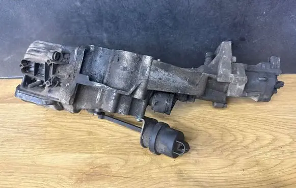 Opel Insignia A EGR valve cooler 55566052