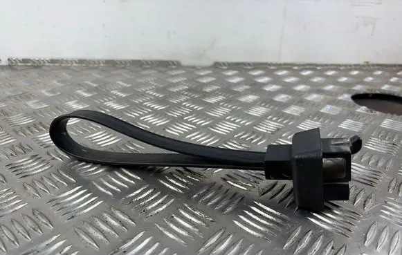 Volkswagen Multivan T4 Tailgate trunk handle 7D0829621A