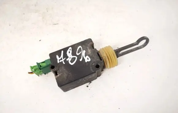 Audi A6 S6 C5 4B Central locking motor 4b5962115a