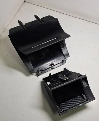 Car ashtray