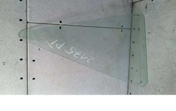 Mazda 626 Rear door window glass 