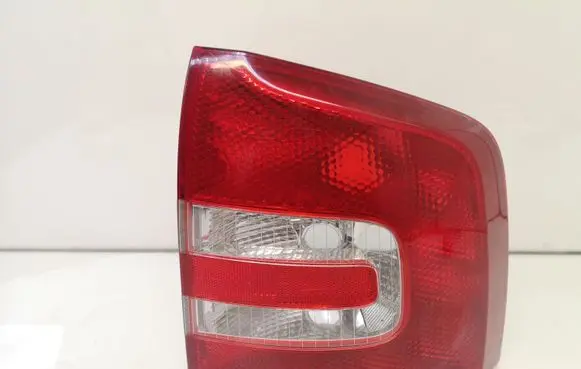 Skoda Octavia Mk2 (1Z) Rear/tail lights 1Z9945096